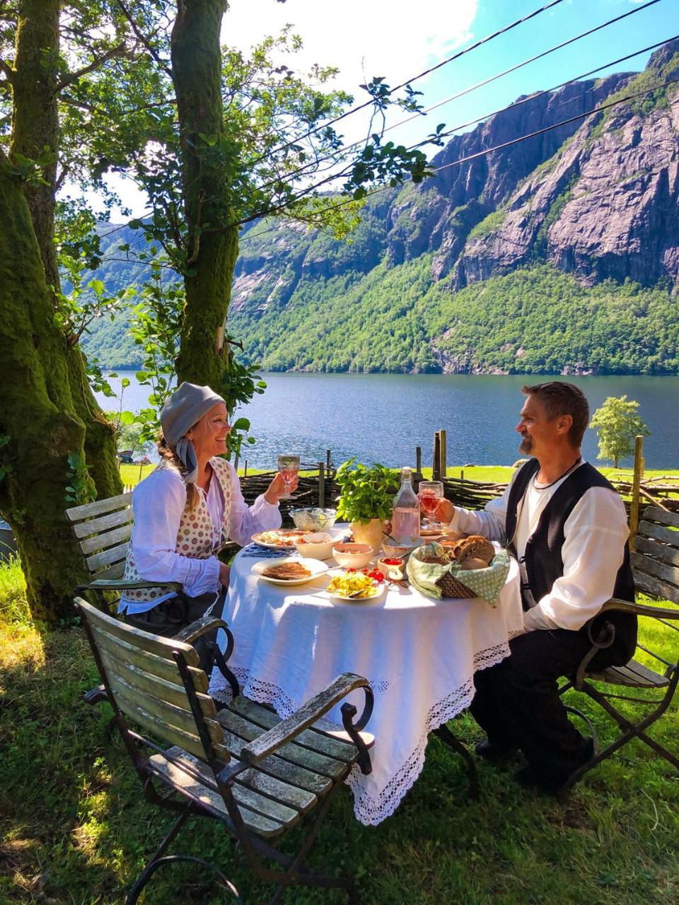 Hytte Ved Preikestolen Forsand Luaran gambar