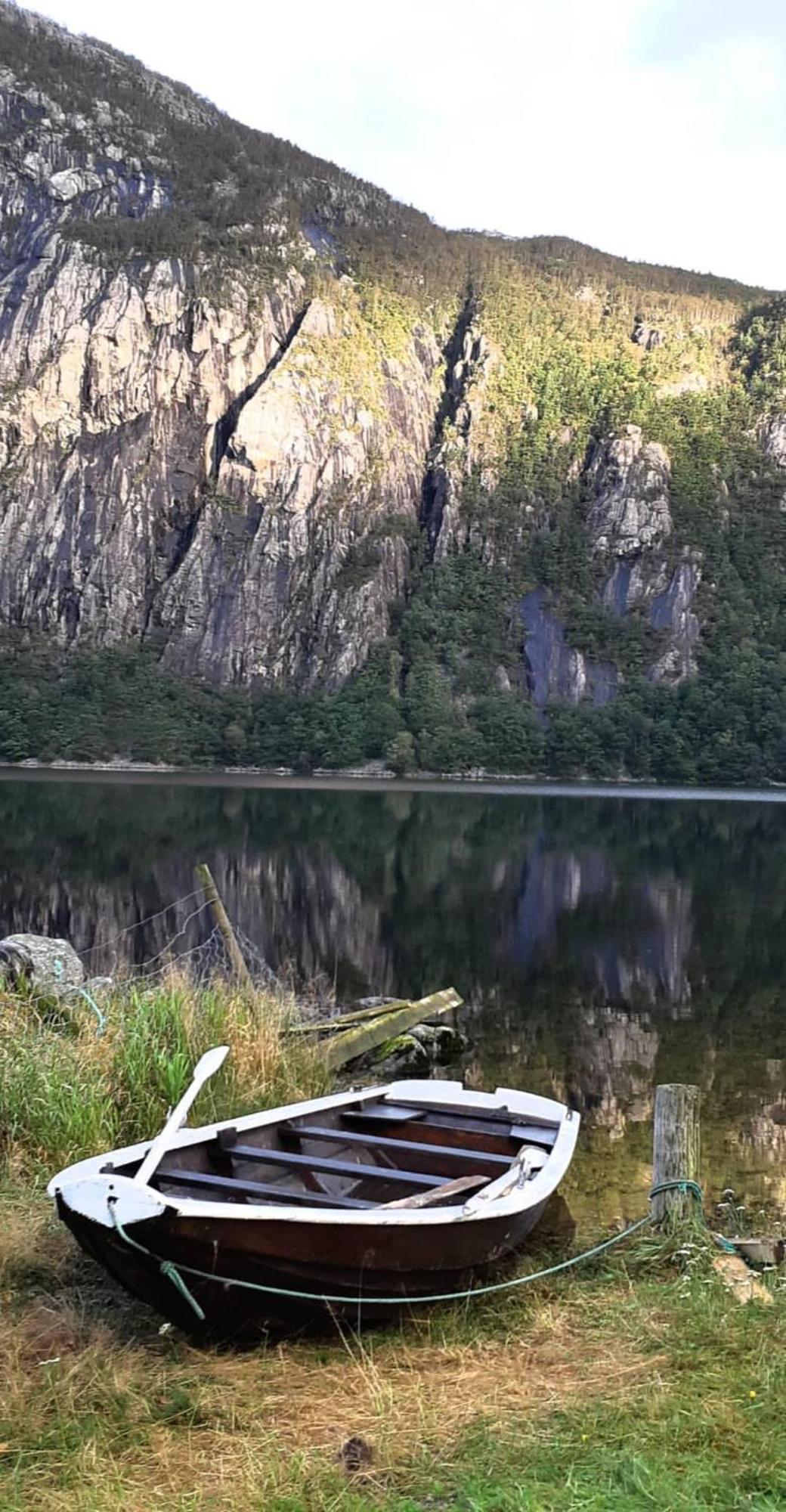Hytte Ved Preikestolen Forsand Luaran gambar
